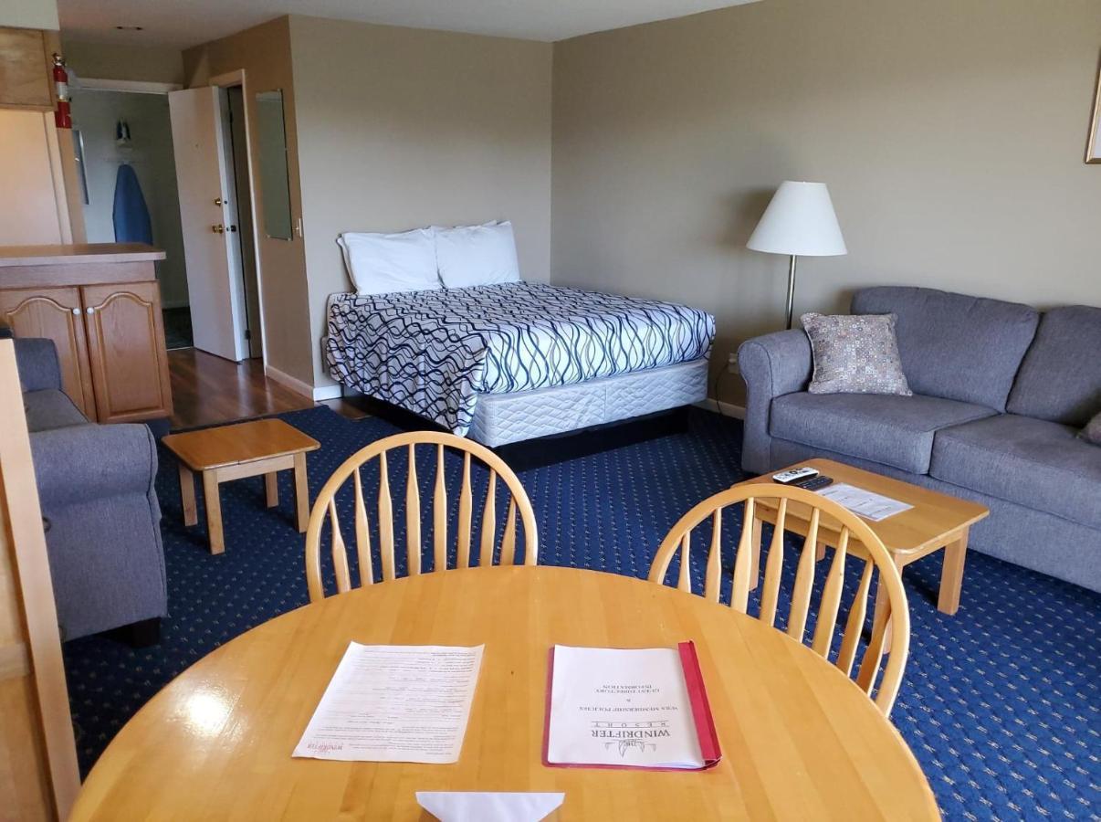 Windrifter Resort Wolfeboro Eksteriør billede