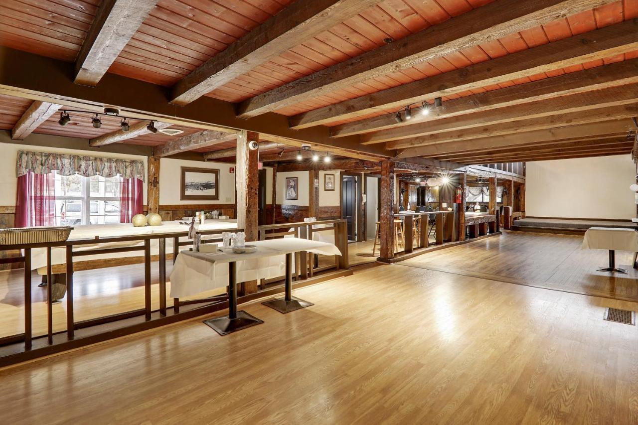 Windrifter Resort Wolfeboro Eksteriør billede